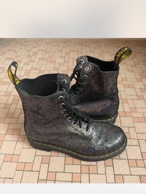 Dr. Martens gun metal crackel holographic boots, size 7, style pascal